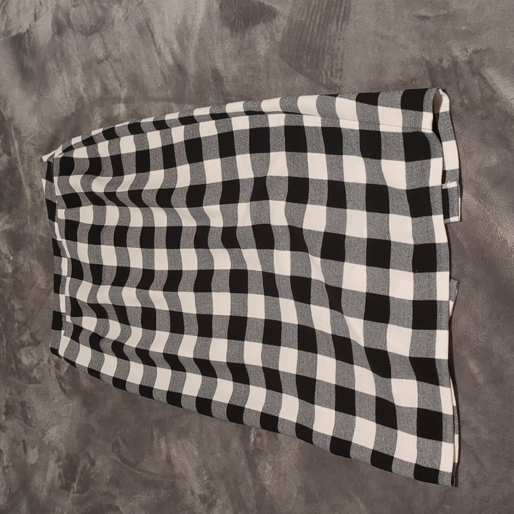 Black and White Checkered Skirt